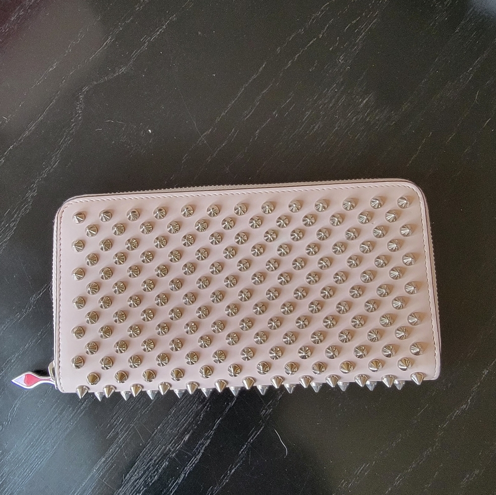 Christian Louboutin wallet EUC